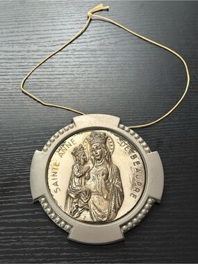 RARE Religious 1950’s Saint Anne de Beaupré Souvenir